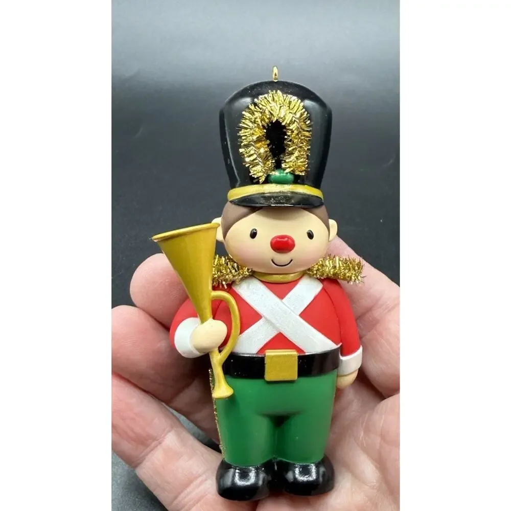 Adorable Hallmark Gold Tinsel Toy Soldier Christmas Ornament No Box -LO17